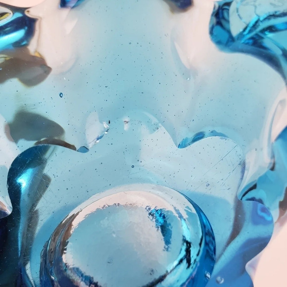 Art Glass Ashtray Blue Swirl Shell Trinket Dish Midcentury Modern Coastal - Picture 15 of 16